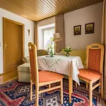 בית הארחה Gaestehaus Christa Mauerer