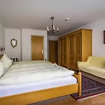 Gaestehaus Christa Mauerer 3*