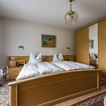 Gaestehaus Christa Mauerer 3*