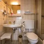 בית הארחה Gaestehaus Christa Mauerer 3*