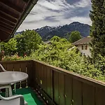 בית הארחה Gaestehaus Christa Mauerer 3*
