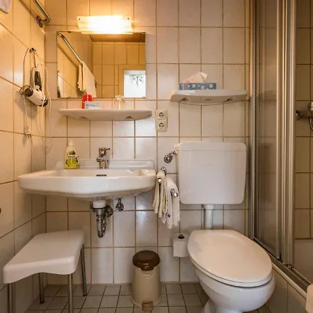 Pensión Gaestehaus Christa Mauerer 3*
