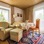 Vendégház Gaestehaus Christa Mauerer