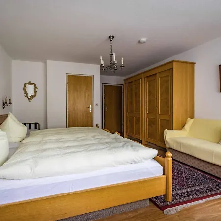 Gaestehaus Christa Mauerer 3*